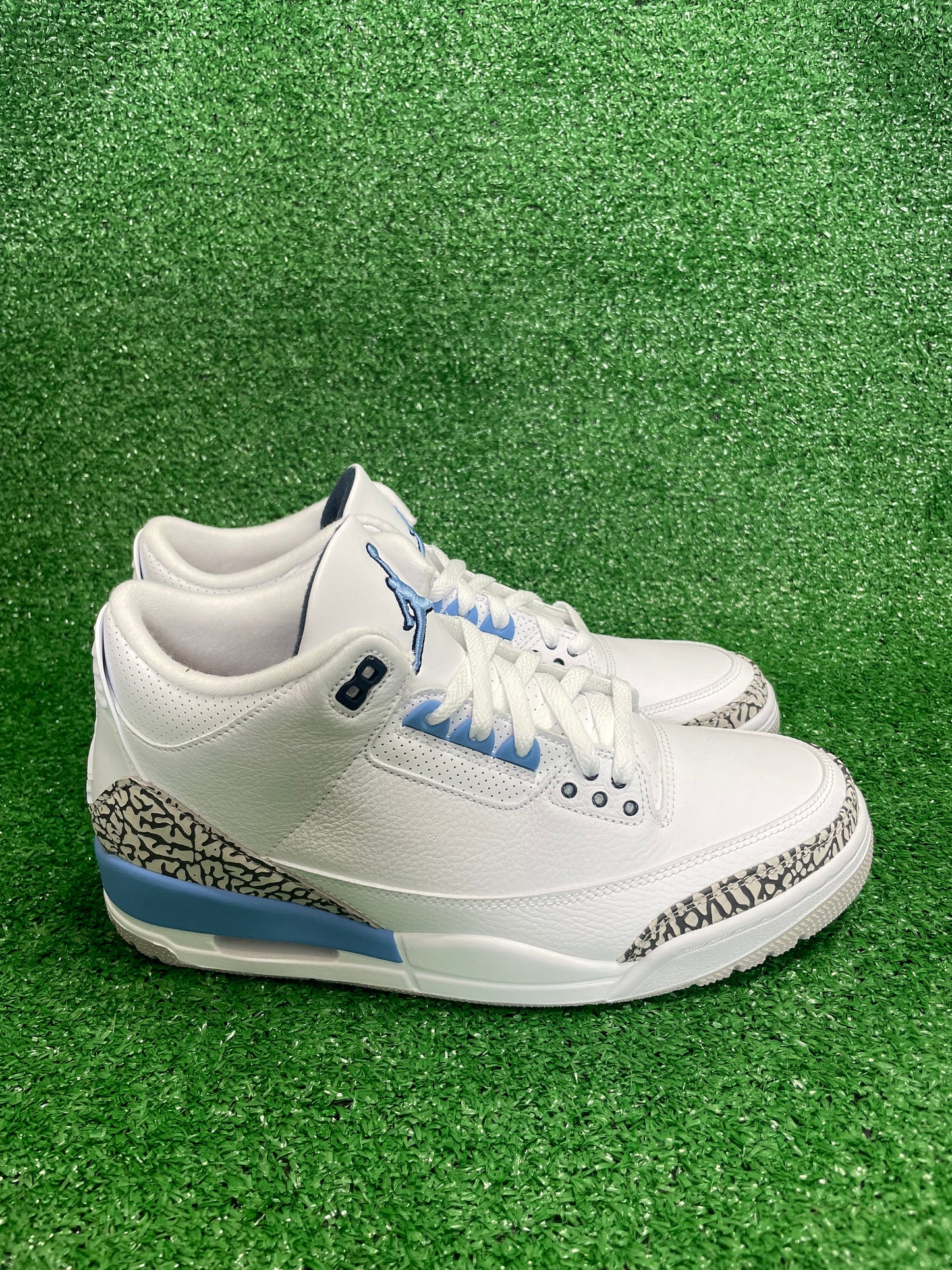 Jordan 3 Retro UNC (2020)